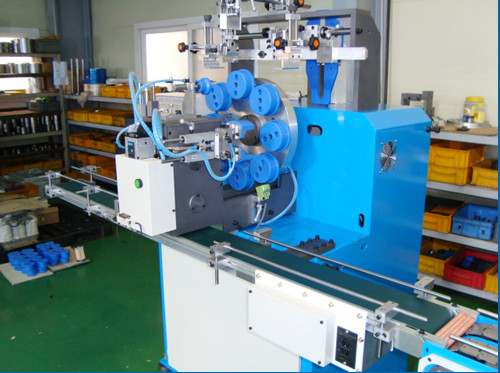 PLC Control Auto Turntable Oil Filter Making Machine , Product Capacity 30 - 50 pcs/min